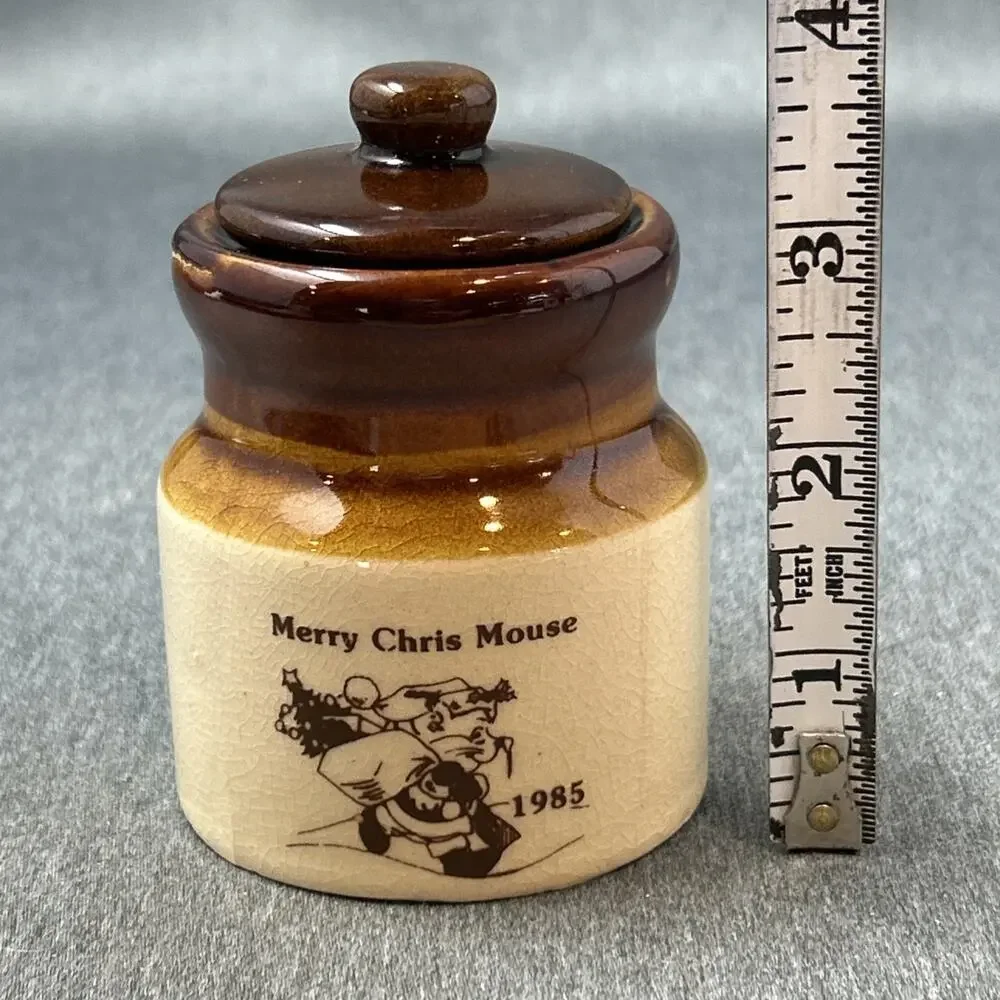Vintage 1985 Swiss Colony Merry Chris Mouse Ceramic Cheese Crock with Lid